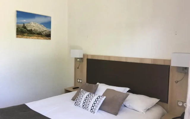 Déjeunez Sous l'Arbre