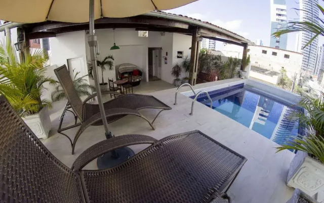 Vivaz Boutique Hotel