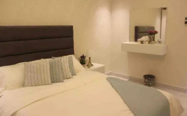 Luxury apartment prime location