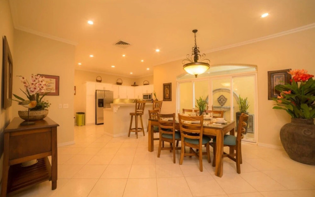 Colina 4E - 2 bdr 2 Bath