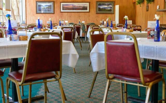 Lake Crest Inn