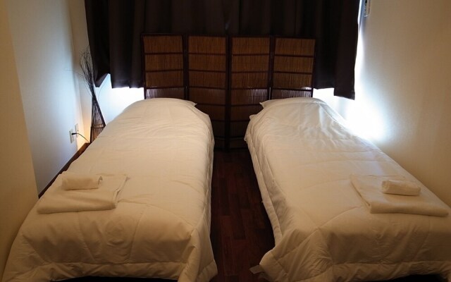 Nishi-Ikebukuro 3 Apartment