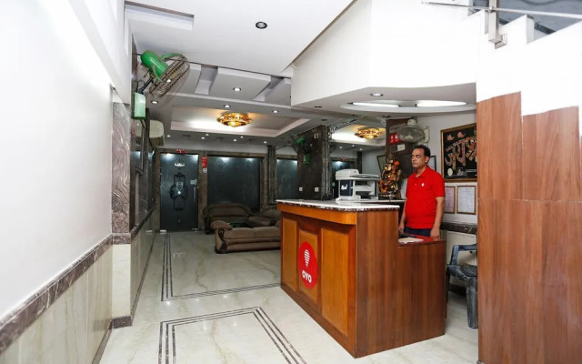 OYO Rooms 760 Karol Bagh Metro Station