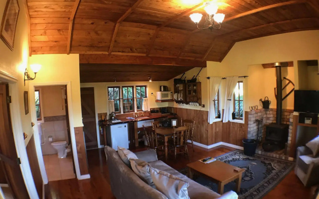 Vineyard Cottages