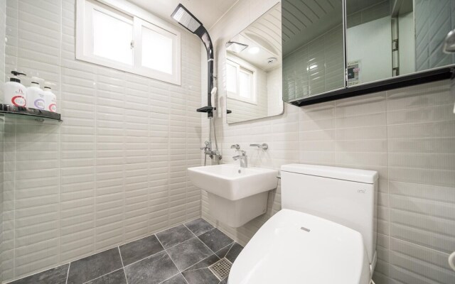 Suwon Station Hotel Malu