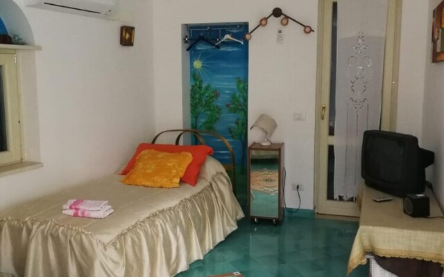 House With 2 Bedrooms in Ravello, With Wonderful sea View, Furnished T