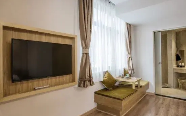 Xinchen  Resort  Hotel