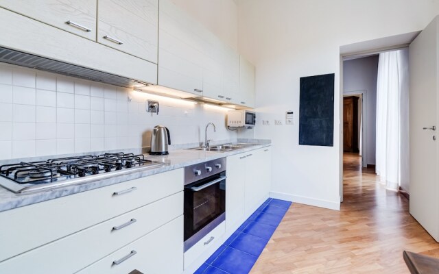 Beautiful apartment near the Borghese Gallery