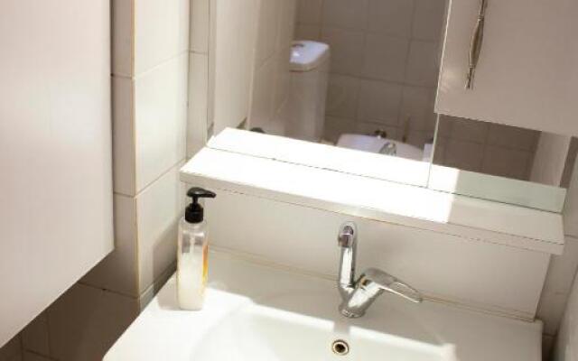 Historical 135 sqm apartment near Galata Tower