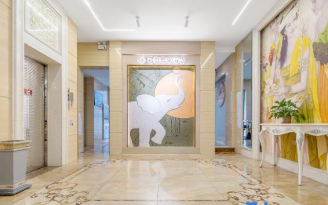 Junyi Zhijia Hotel