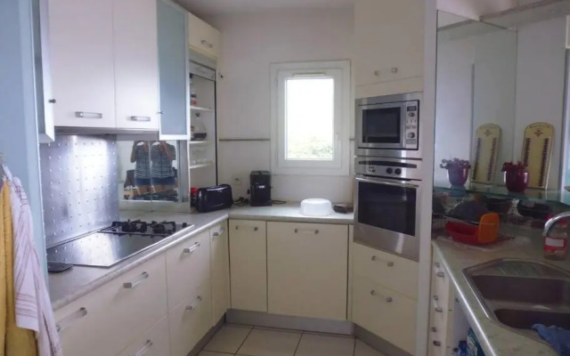 Bel appartement avec piscine, face à la mer