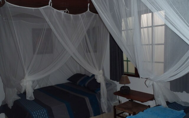 C-Mew Guesthouse
