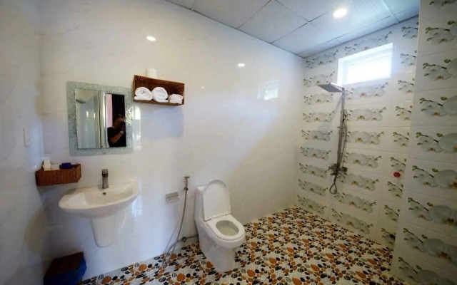 Q Song Chi Hotel