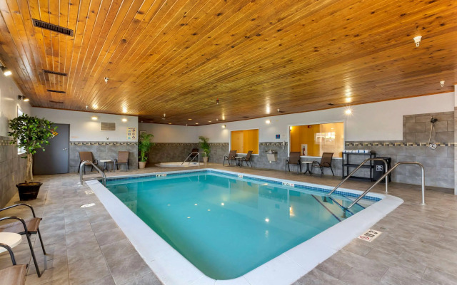 Quality Inn & Suites Keokuk North