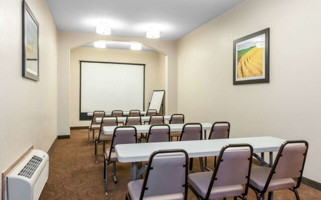 Comfort Suites Vincennes