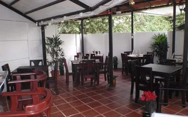 Condiminium Villas Mymosa
