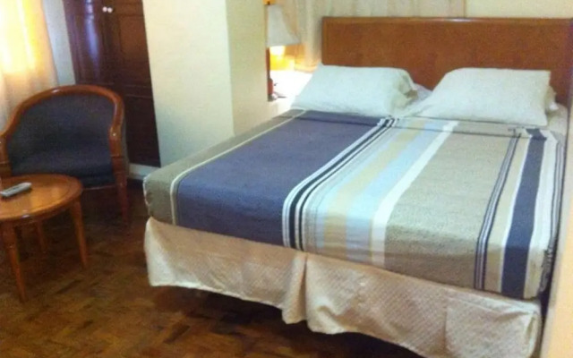 Tondaligan Beach Hotel