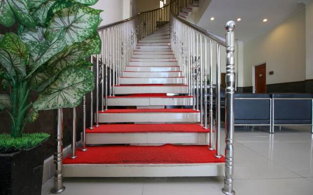 Airy Syariah Tjilik Riwut KM 4 Palangkaraya