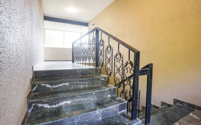 Fabhotel Blue Roof Sea Side