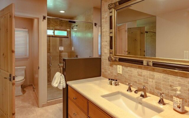 The Sol Lesser Estate