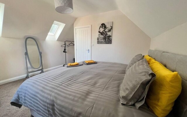 Beautiful 2-bed House in Lincoln