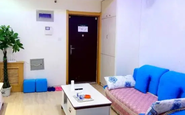 Qingya Apartment