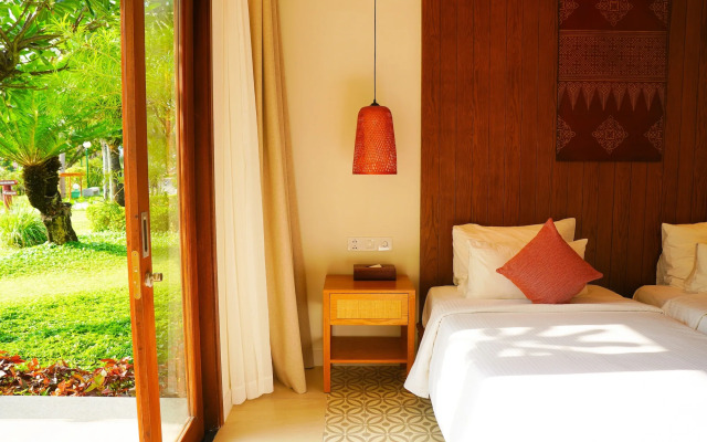 Pax Ana Doc Let Resort & Spa