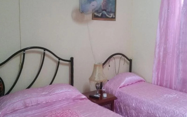 Hostal Casa Adalberto y Gretel