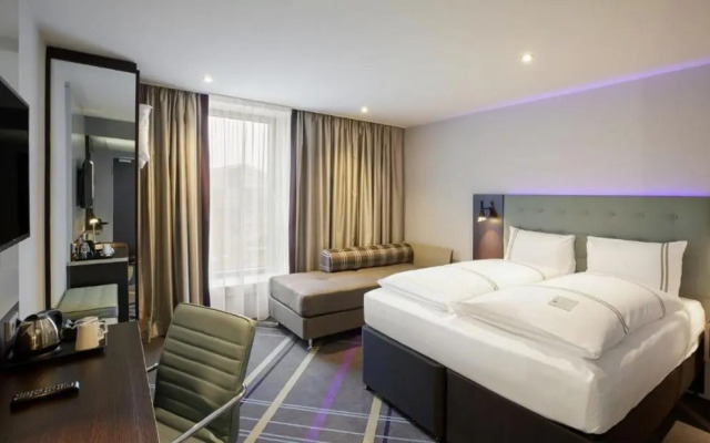 Отель Premier Inn Frankfurt City Europaviertel