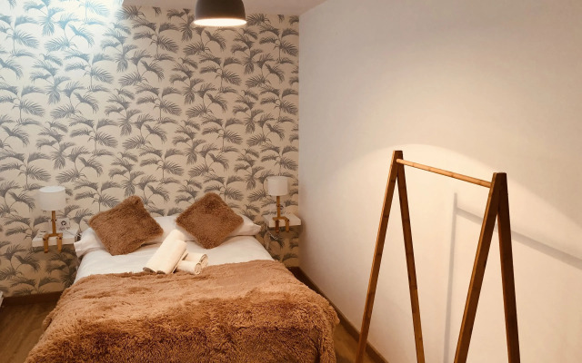 tuGuest Gran Via 42 Apartment