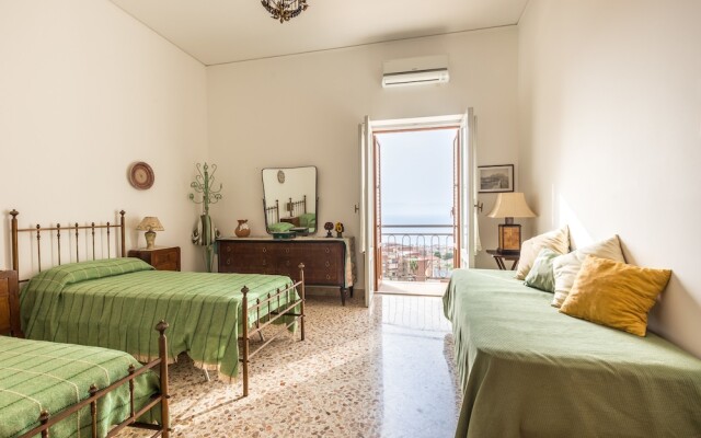 Terrazza di charme sul Golfo di Cefalù