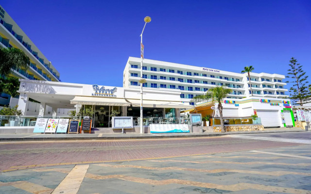 Melini Hotel Suites