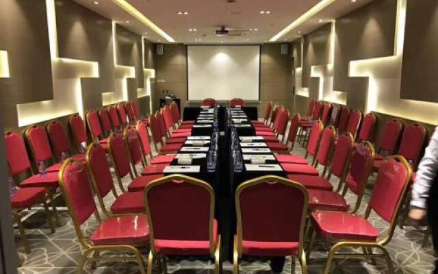 Shenzhen Yayuan Port Hotel