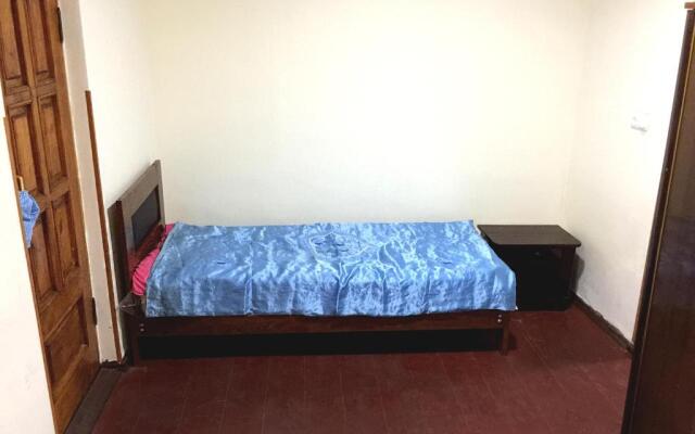 Room On Mazniashvili Str. 18