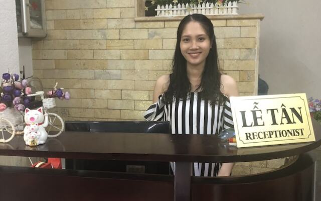 Anh Quoc Hotel
