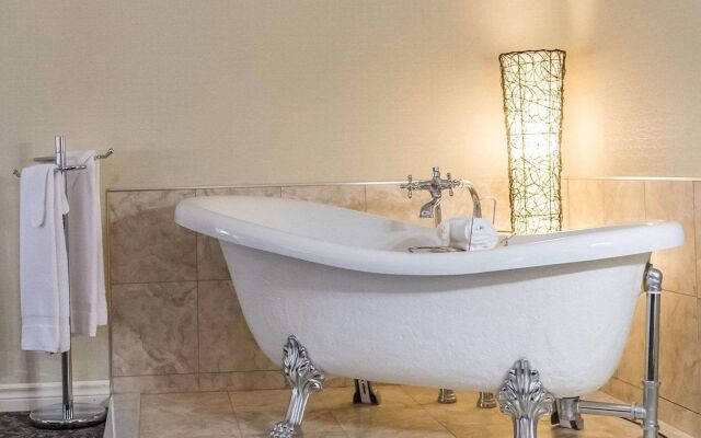 Quality Inn Mont-Laurier