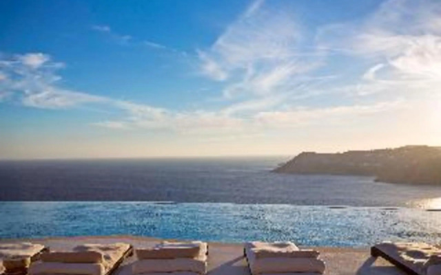 Myconian Utopia Relais & Chateaux