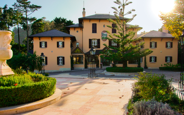 Sintra Marmòris Palace