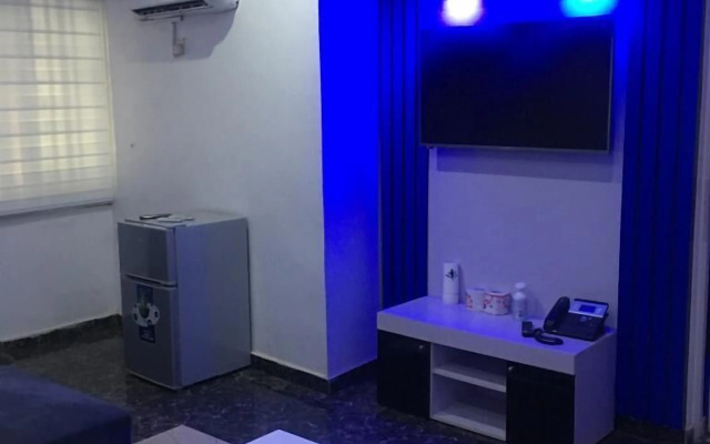 Jaybritt Luxury Apartment