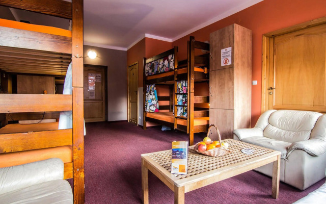 Top Hostel