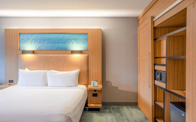 Aloft Cupertino