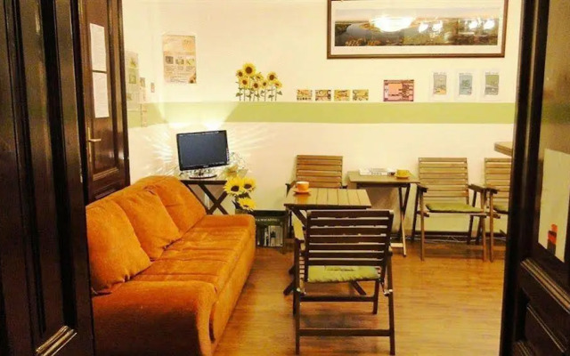 Bb'S House Hostel