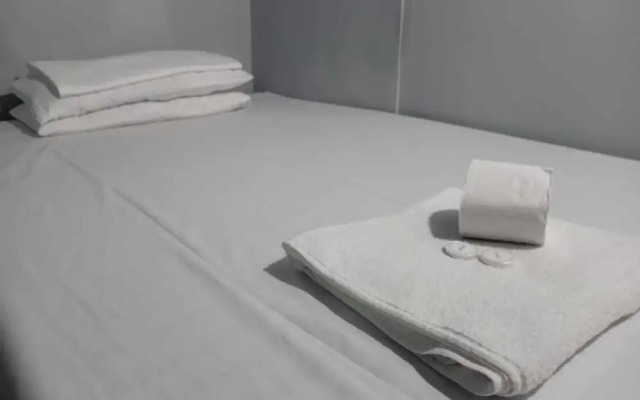OYO 1169 Sky Infinity Inn