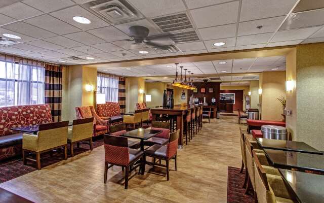 Hampton Inn Junction City