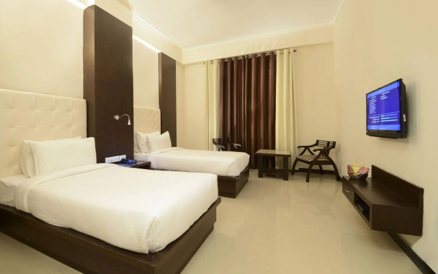 Hotel Crimson Palace