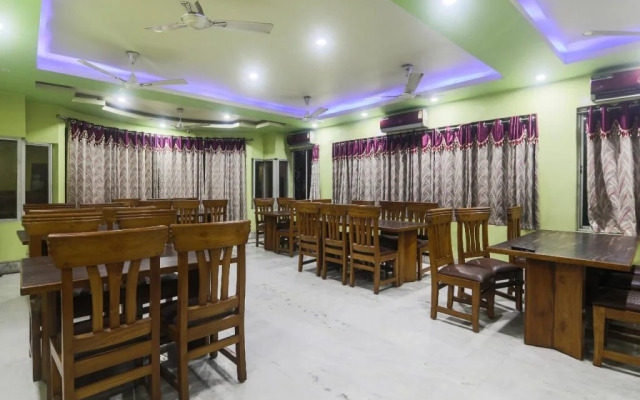 Hotel Am Palace by OYO Rooms