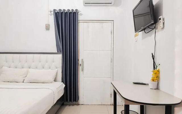 RedDoorz Syariah Near Lapangan Persijam Jambi