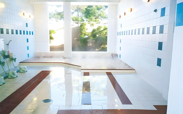 Shirako New Seaside Hotel