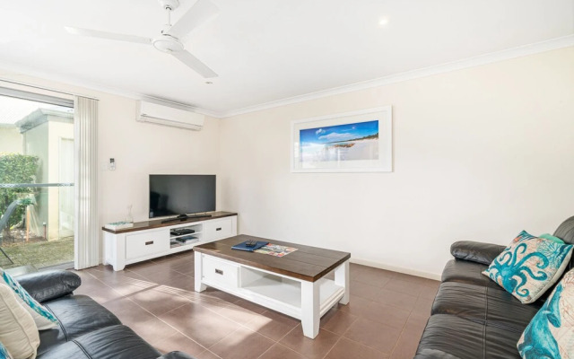 Maggies Beach House - U56 Cape View