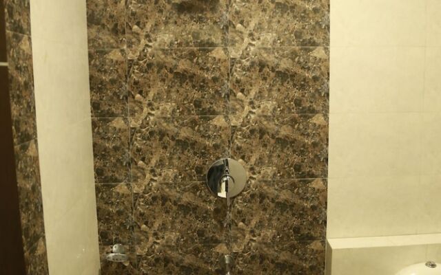 Hotel Anchal Villa By YB Hotels